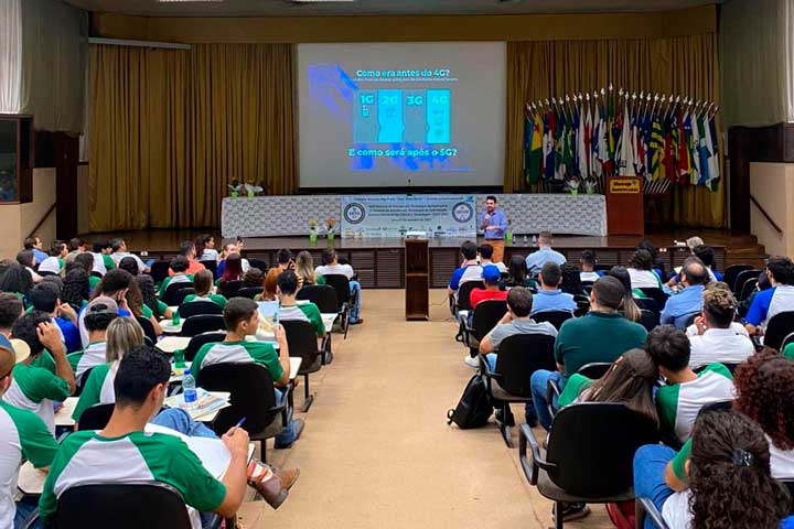 Ribeirão Preto recebeu a primeira edição do Festival “Ribeirão & Região Tech Week 2022” (RRTW). Durante cinco dias, foram realizados 82 eventos gratuitos (em 22 locais diferentes de Ribeirão Preto e região), reunindo 2.440 pessoas, uma média de cerca de 30 pessoas por evento realizado.