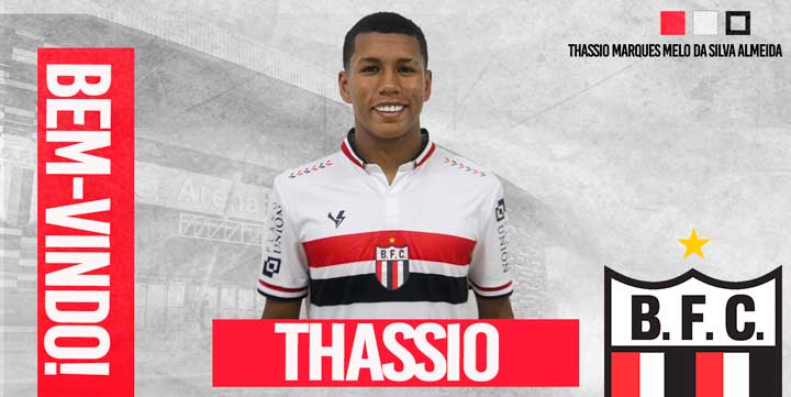O Botafogo tem mais um reforço para a próxima temporada. Trata-se do lateral direito Thassio, de 22 anos, que foi destaque no Náutico nas duas últimas temporadas.
