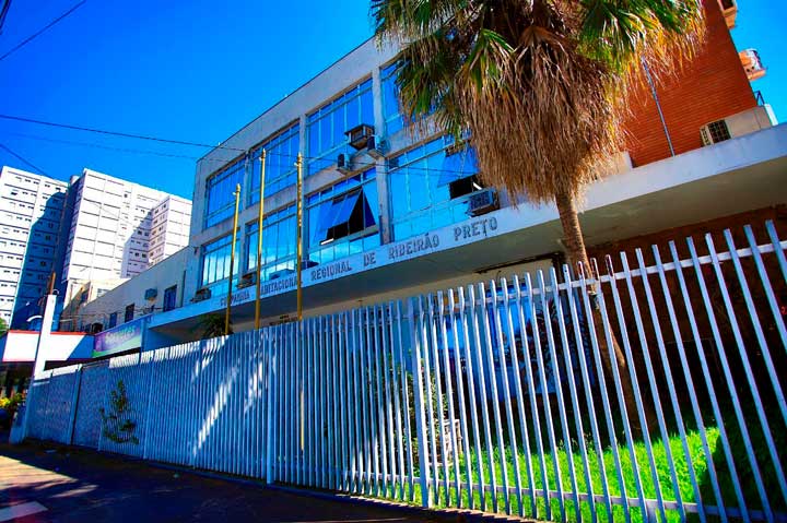 A Cohab-RP (Companhia Habitacional Regional de Ribeirão Preto) anunciou a disponibilidade de 18 imóveis para venda, entre casas, terrenos, apartamentos. As unidades estão localizadas nas cidades de Catanduva, Itápolis, Monte Alto, Paraíso, Pitangueiras e Ribeirão Preto.