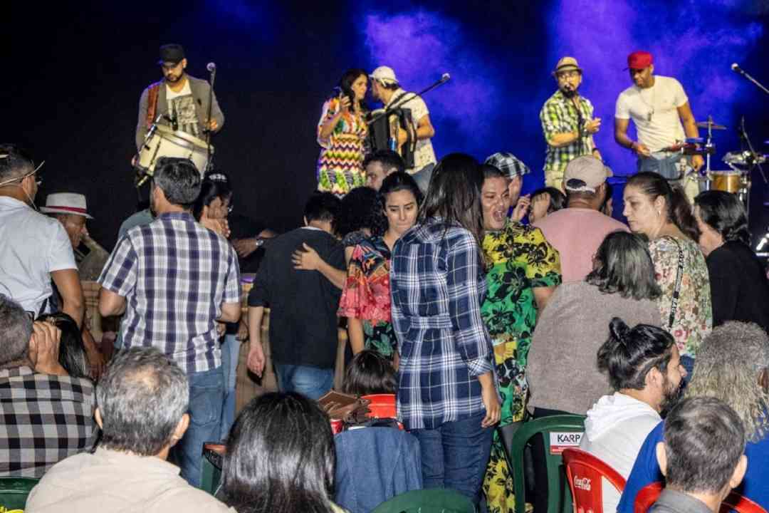 13º Arraiá Viva Ribeirão é retomado com música, dança e comida típica