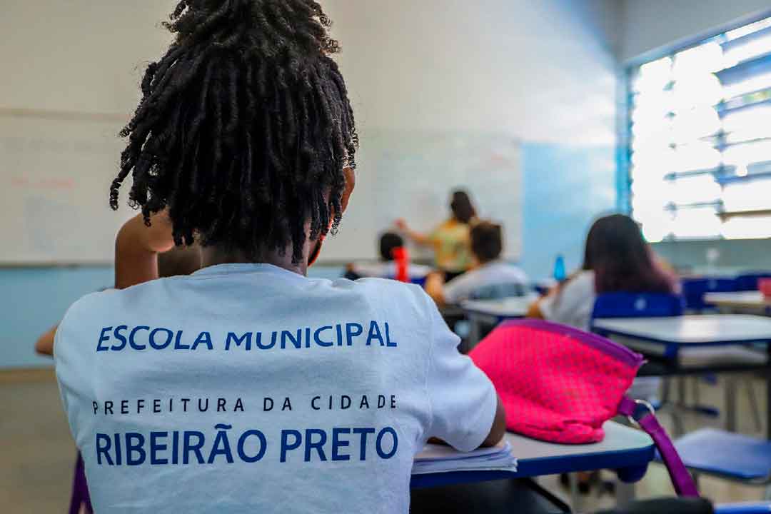 Prefeitura abre processo seletivo para contratação de professores