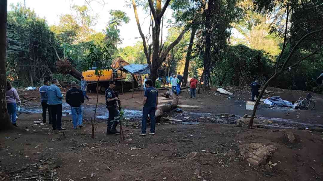 Operação ocorreu em conjunto entre a Secretaria de Justiça, Fiscalização Geral, Secretaria de Infraestrutura e GCM