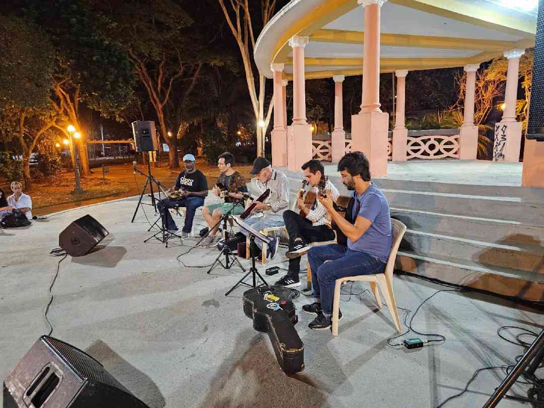 França & Chorões voltam ao “Chorinho na 7”