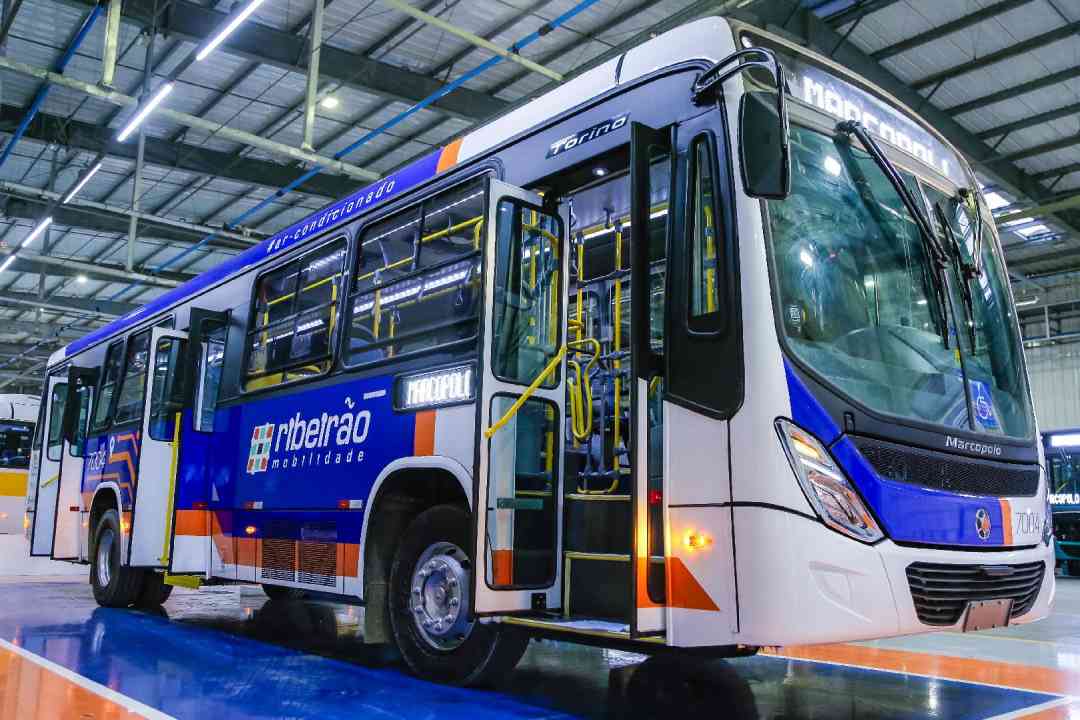 Novos ônibus começam a circular a partir de segunda-feira