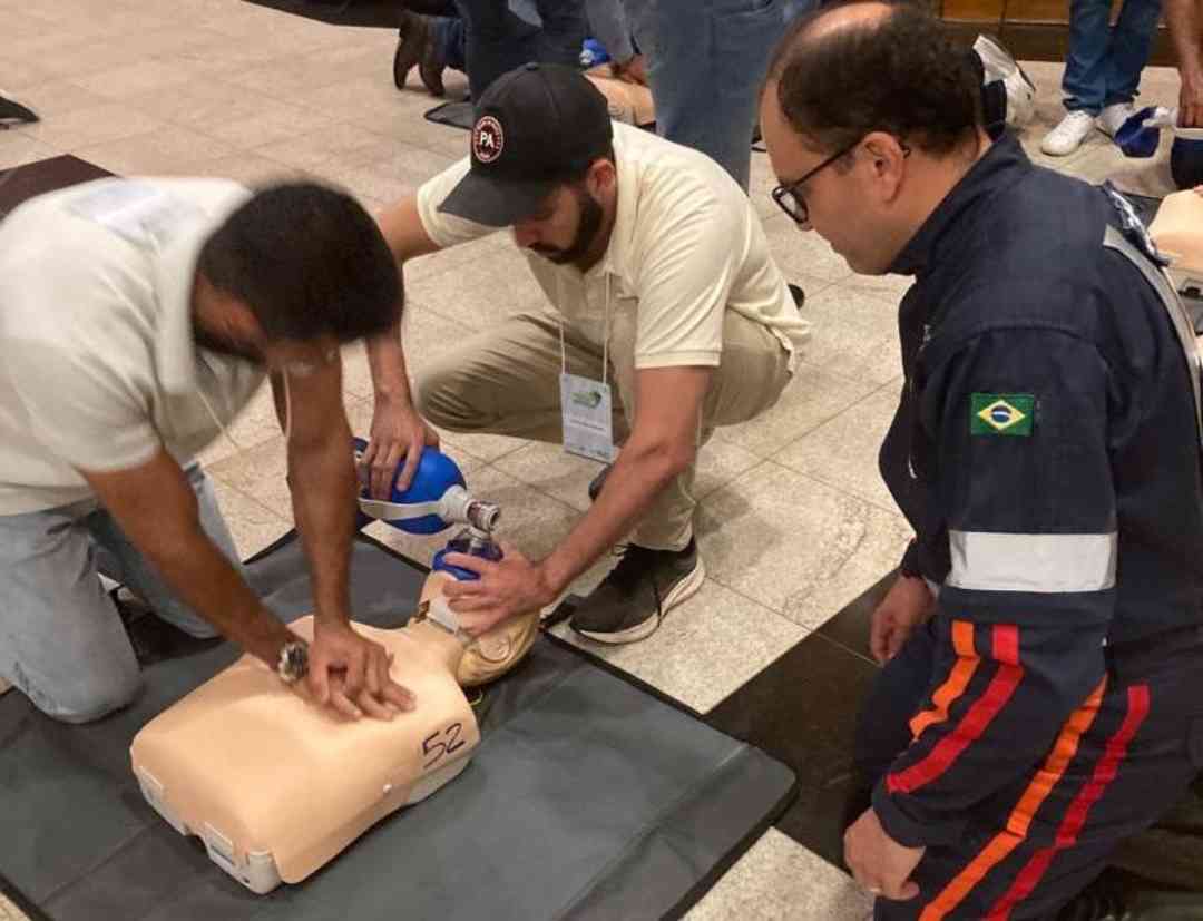 Samu de Ribeirão Preto participa de treinamento do Projeto Mais Médicos