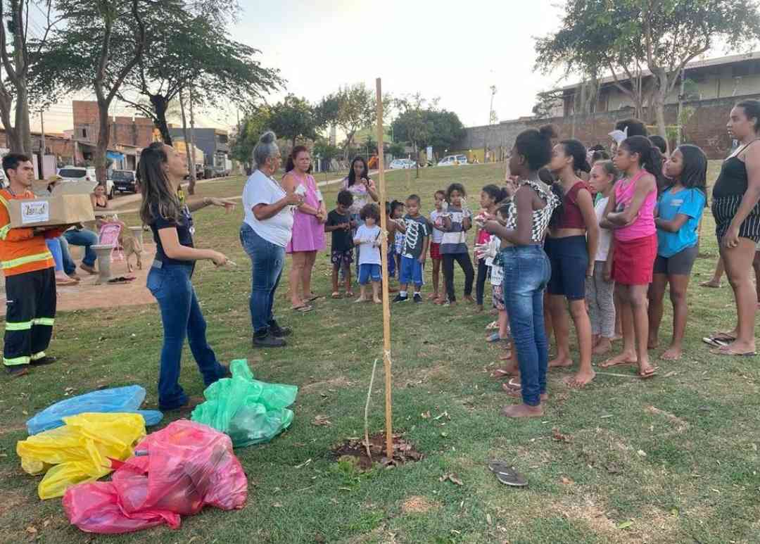 Secretaria do Meio Ambiente promove ação socioambiental no Jardim Progresso