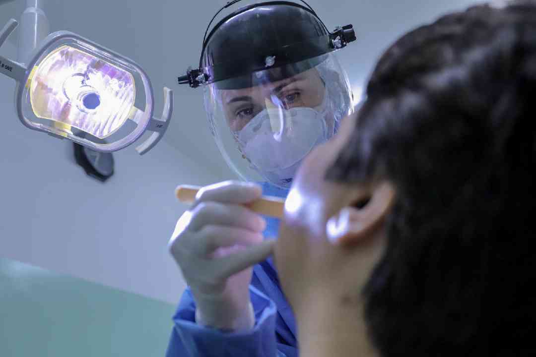 “Sorri Ribeirão” atende mais de 300 pacientes que receberão prótese dentária