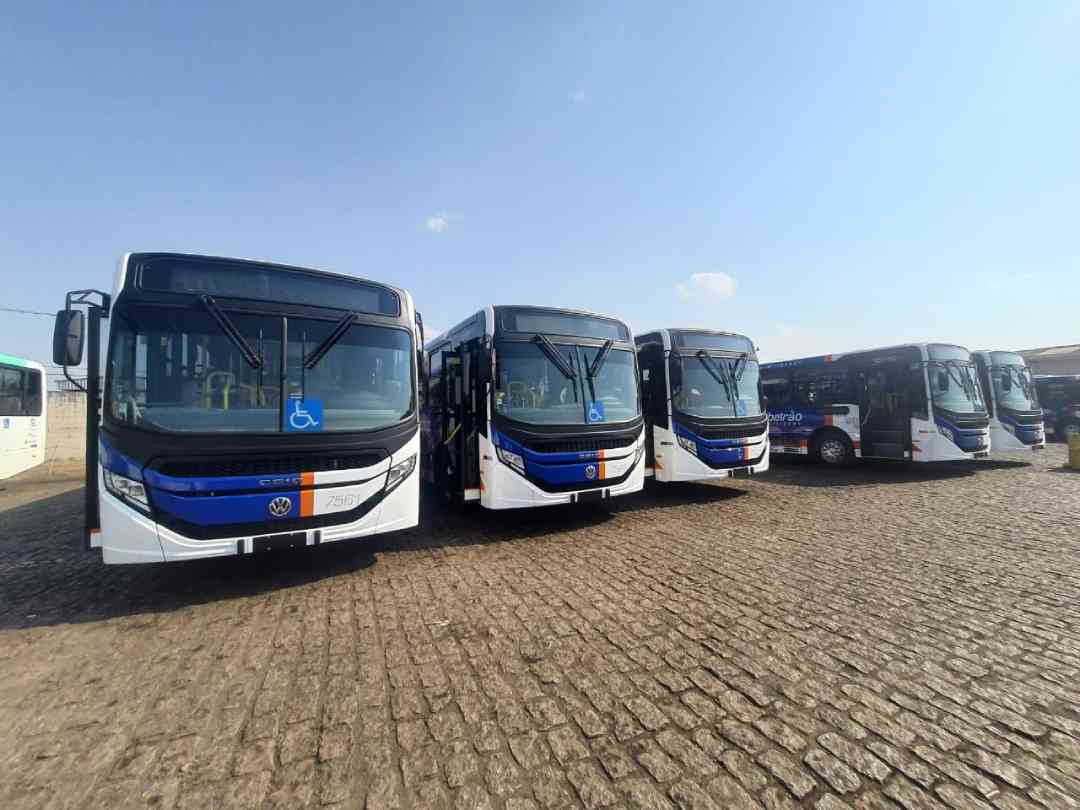 Os novos modelos de ônibus urbanos que chegaram em Ribeirão Preto já estão operando em várias linhas