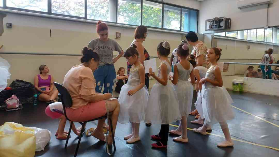 Alunos do projeto “Cultura Livre” preparam apresentação especial de final de ano