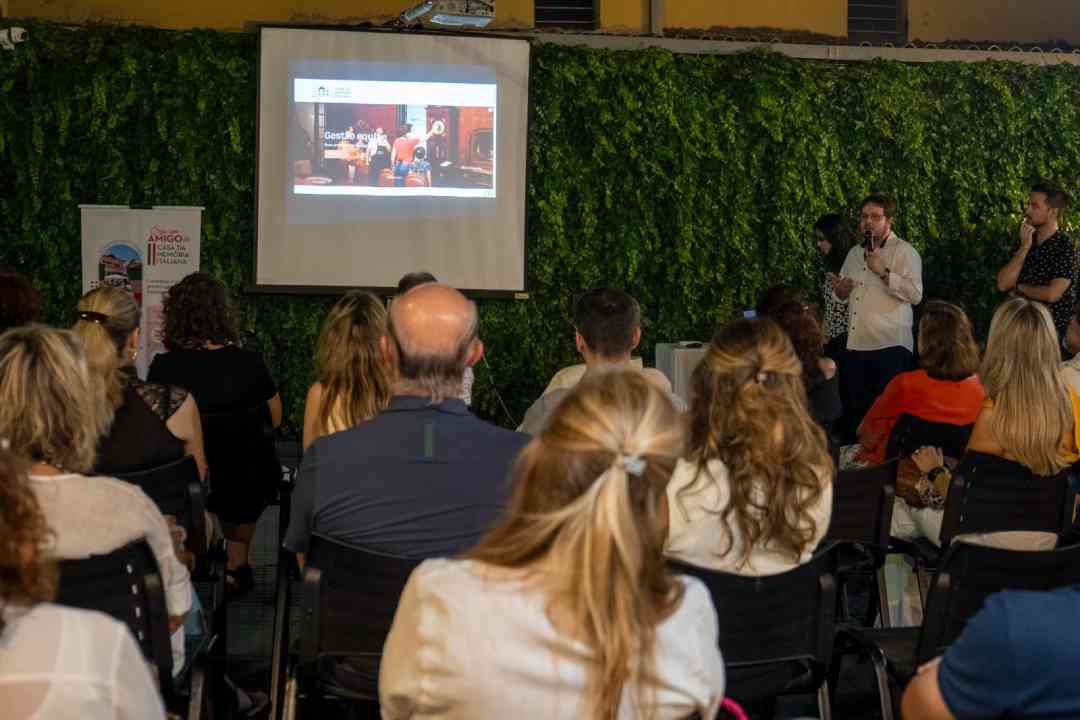 Evento contou com a presença de representantes do poder público, diretoria da instituição e sociedade civil