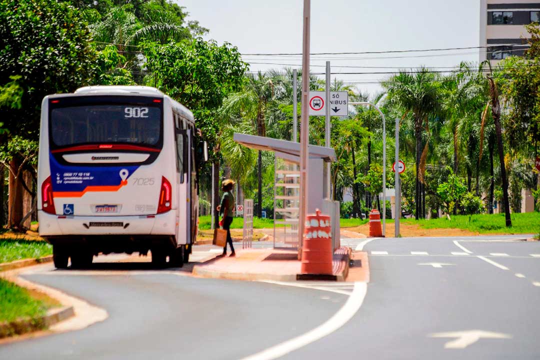 O maior corredor de ônibus de Ribeirão Preto é entregue à população