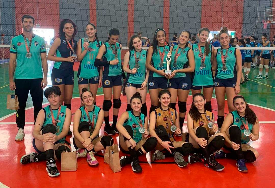 Pelo segundo ano consecutivo, meninas da equipe sub17 chegaram na final da Copa São Paulo de vôlei