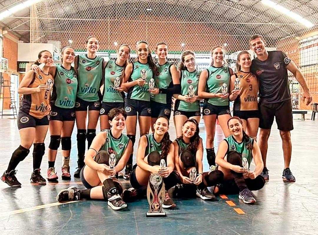 Vôlei feminino de Ribeirão Preto é bicampeão estadual