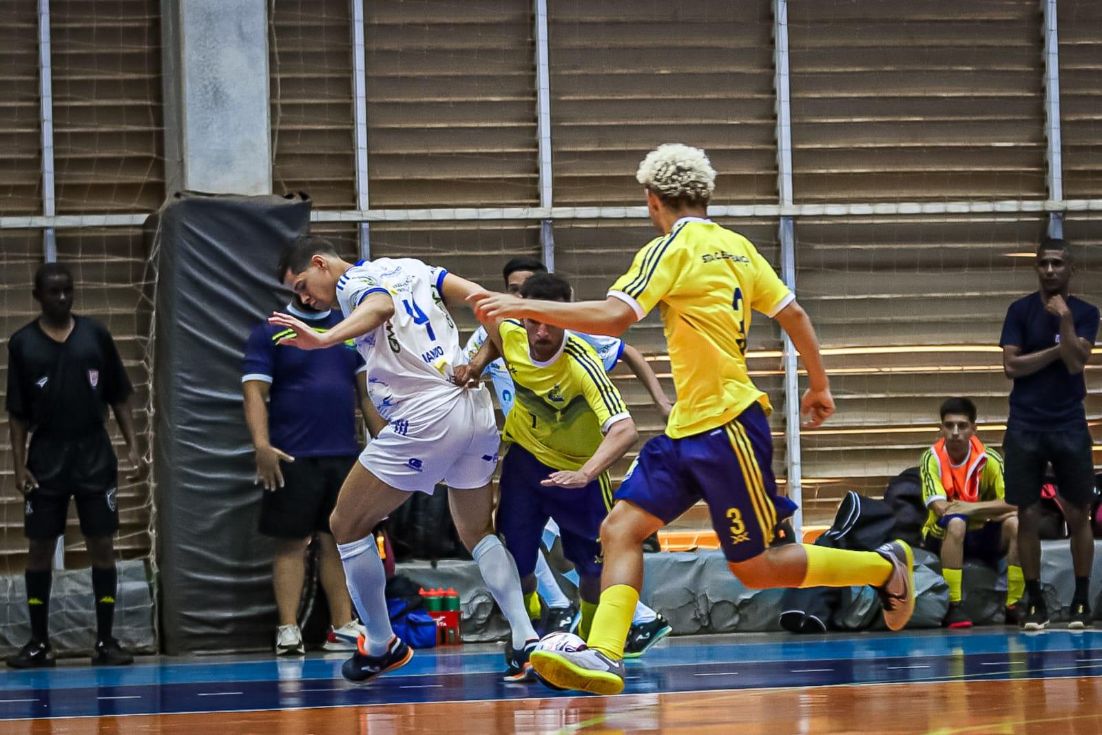 Barão de Mauá/Futsal Ribeirão goleia e avança para a segunda fase da Taça EPTV de Futsal