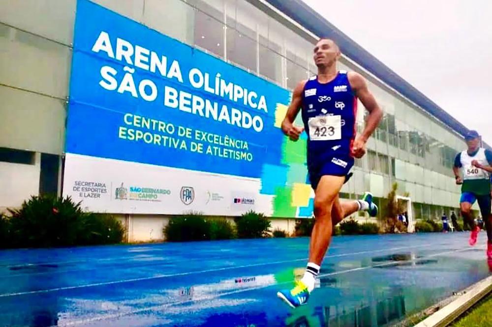 Atleta de Ribeirão é campeão do Troféu São Paulo de Atletismo nas provas de 800m e 1.500m rasos