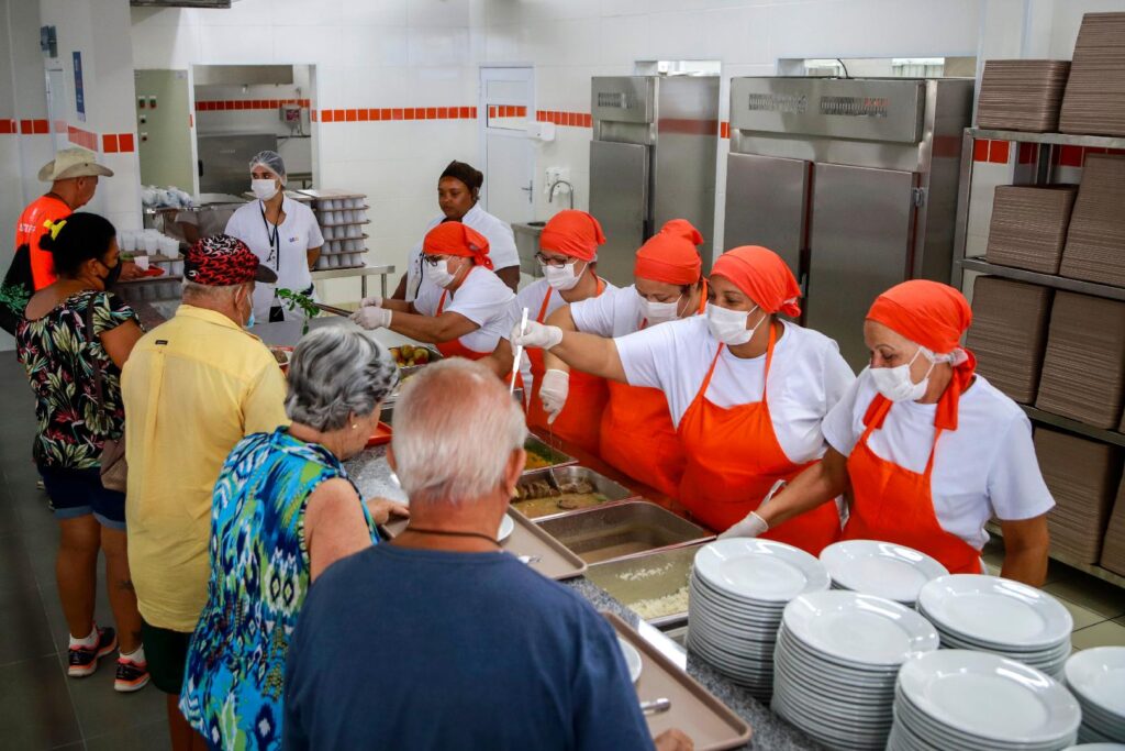 Bom Prato abre neste final de semana com cardápio especial de Dia das Mães