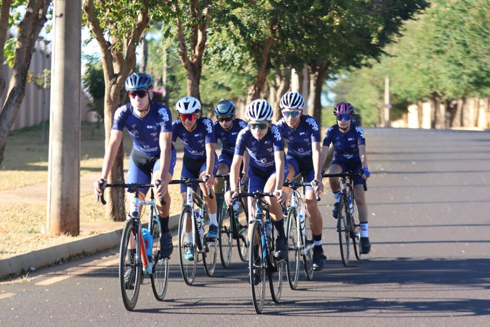 Equipe de ciclismo de RP disputa a última prova antes do Campeonato Brasileiro