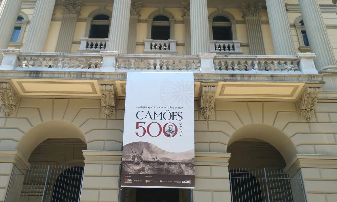 Biblioteca Nacional celebra os 500 anos de nascimento de Camões