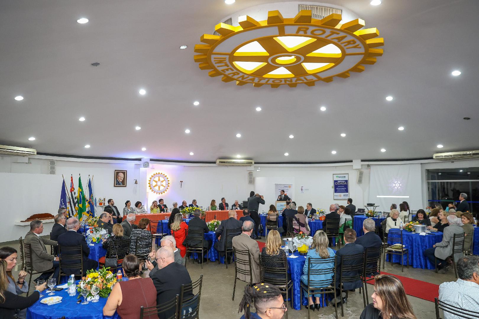 Rotary Club Ribeirão Preto elege novo presidente