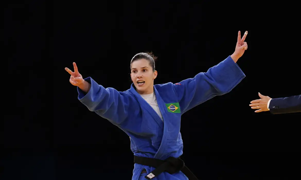 Alana Maldonado é ouro na categoria até 70 quilos do judô J2