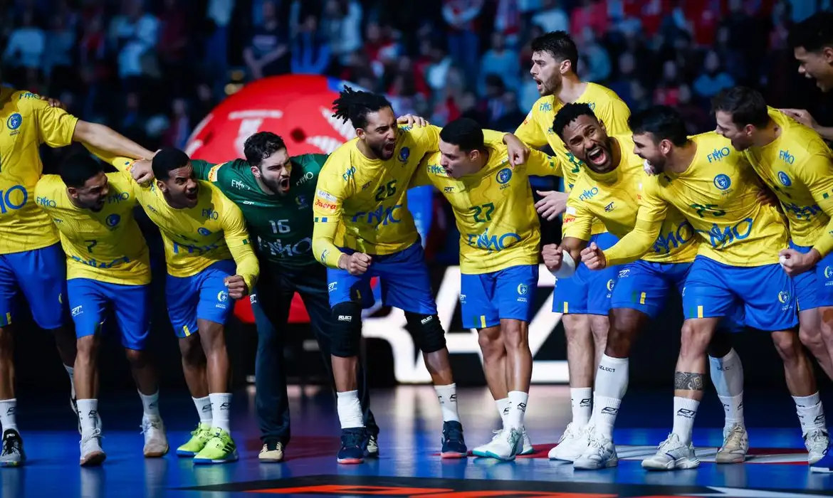 Brasil derrota EUA e avança à 2ª fase do Mundial de Handebol masculino