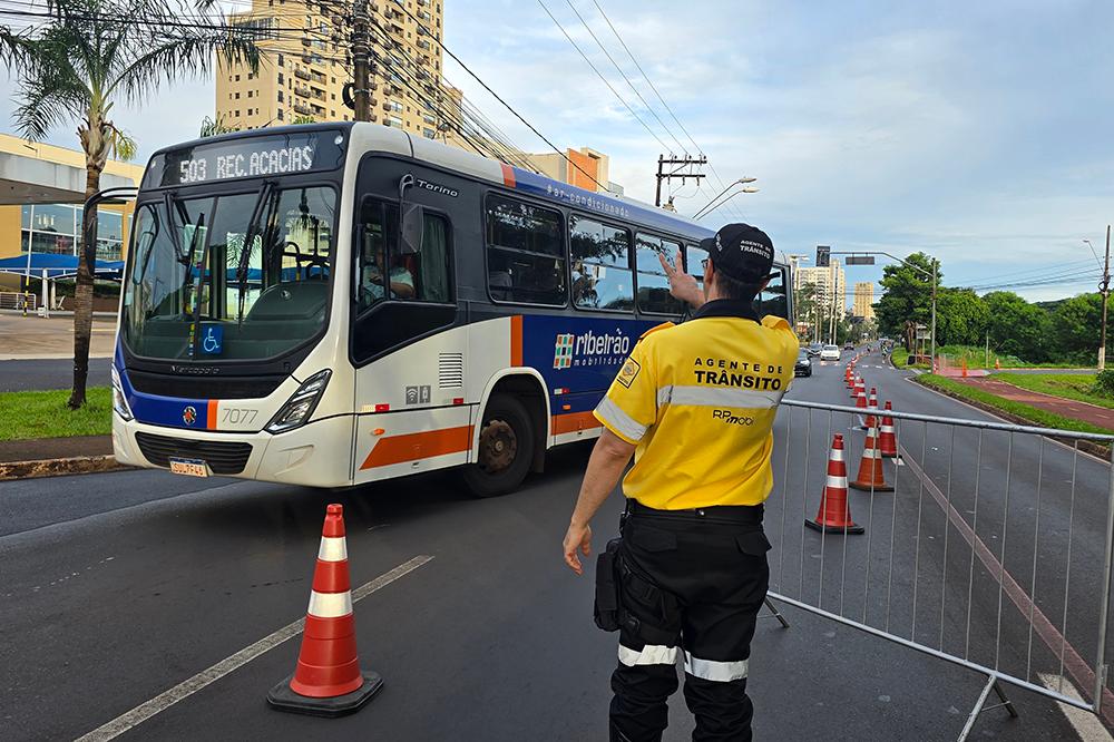 RP Mobi alerta para nova interdição em trecho da Maurílio Biagi para construção de duas pontes