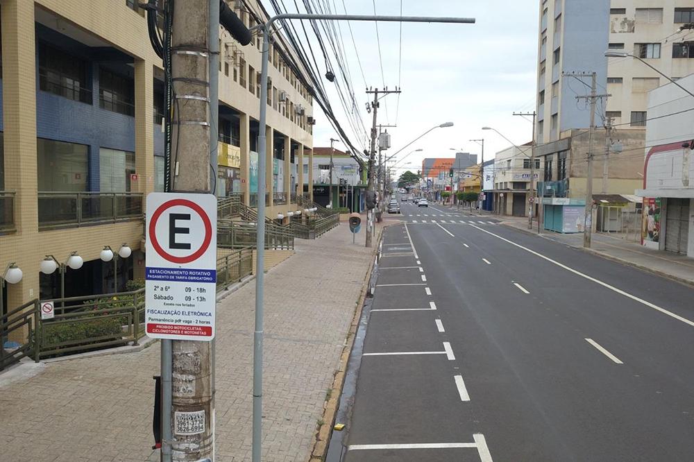 Fase de conscientização da Área Azul na avenida Saudade e em duas ruas do Centro encerra nesta segunda-feira