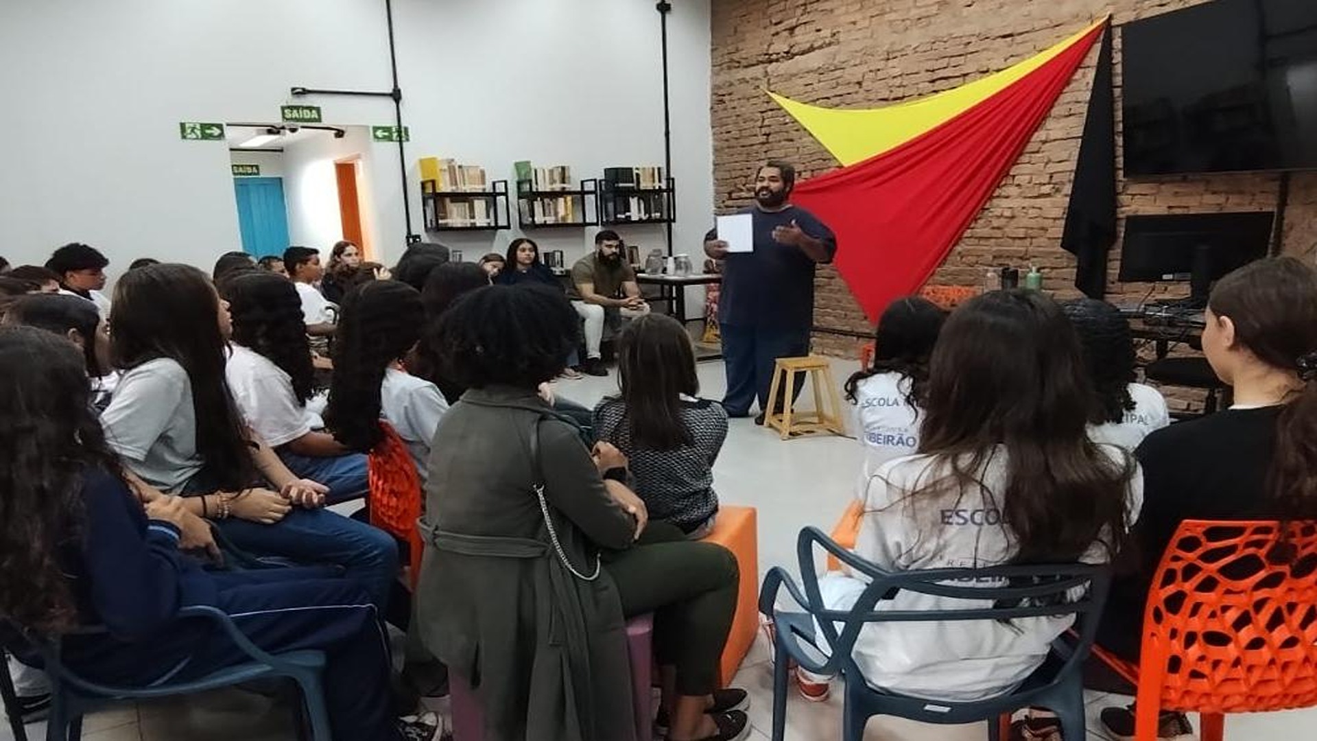 Centro de Referência em Educação para as Relações Étnico-Raciais promove evento no Dia Internacional contra a Discriminação RacialCentro de Referência em Educação para as Relações Étnico-Raciais promove evento no Dia Internacional contra a Discriminação Racial