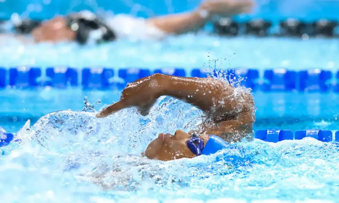 Lídia Cruz é ouro com recorde paralímpico das Américas na natação